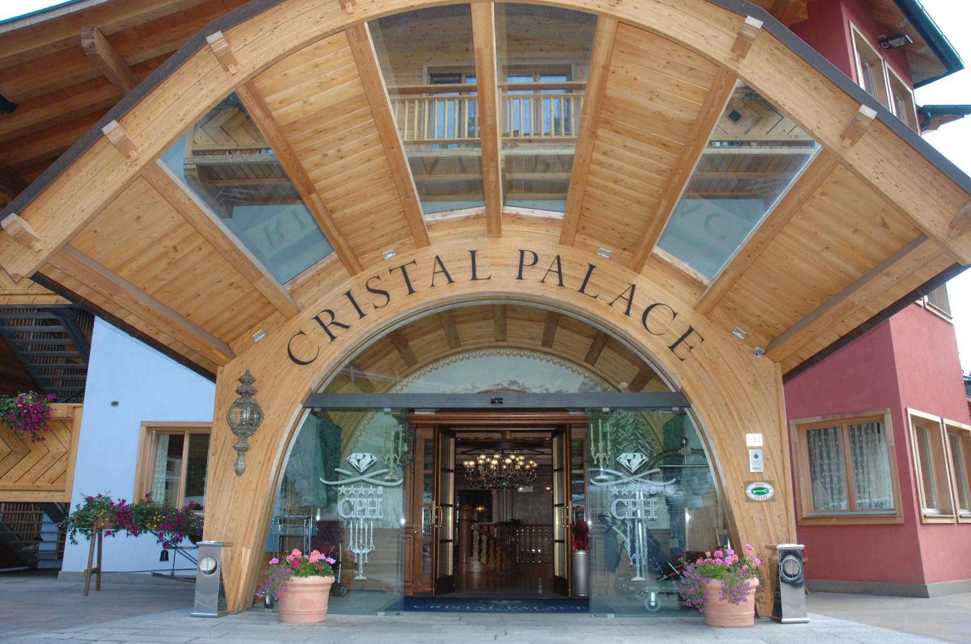 Cristal Palace Hotel Мадонна-ді-Кампільйо Екстер'єр фото